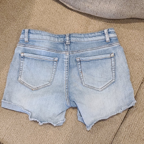 Shorts - Picture 2 of 2